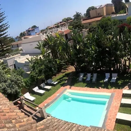 Sicily Pool & Beach Fontane Bianche